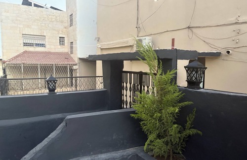 Madaba Apartment | 2-bedroom Ground floor apartment in marvelous Madaba with, AC, private Parking