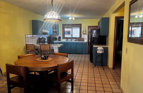 San Felipe House | 2-bedroom house w/bonus bunkhouse in sunny San Felipe w/WiFi, AC, & more!
