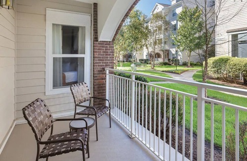 Pennington Bend Condo | 2 Bedroom Lockoff Condo in Nashville, on Cumberland River! Sleeps 8!