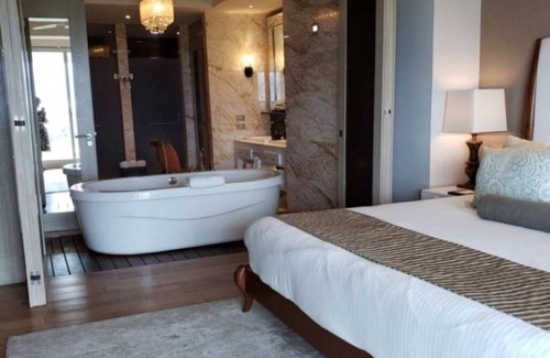 Bucerias Hotel | 2 bedroom Loft Presidential Villa @ the Residence
