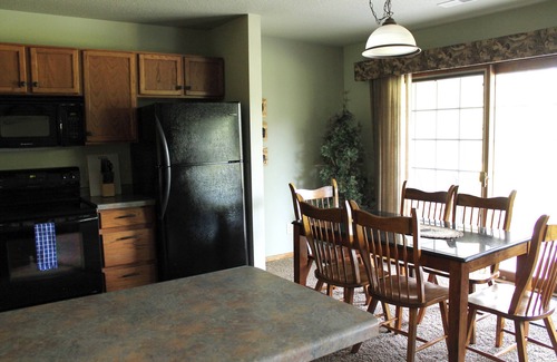 Eagle River Condo | 2 bedroom Lynx Lake condo in Eagle River WI