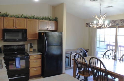 Eagle River Condo | 2 bedroom Lynx Lake condo in Eagle River WI
