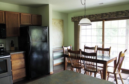 Eagle River Condo | 2 bedroom Lynx Lake condo in Eagle River WI