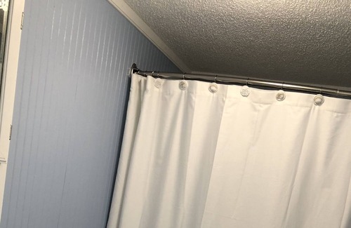 Harkers Island House | 2 bedroom newly remodeled mobile home near Cape Lookout