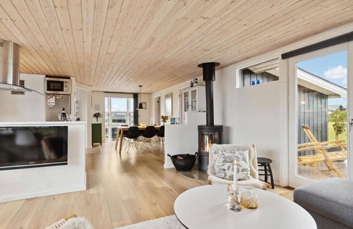Hjørring House | 2 bedroom nice home in Hjørring