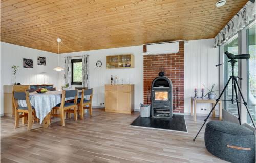 Egense House | 2 Bedroom Nice Home In Storvorde