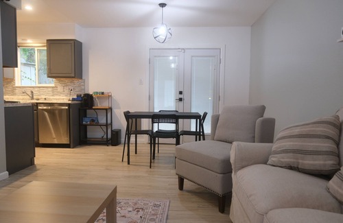 Albuquerque House | 2 bedroom North Valley Home with private backyard and trail access