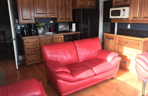 Downtown St. John's Apartment | 2 Bedroom Penthouse Suite with Harbour View and Outdoor Hot tub