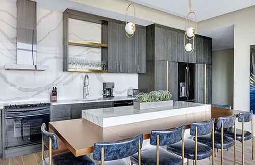 Downtown Atlanta Condo | 2 Bedroom Presidential Condo at Centennial Park, Margaritaville, Atlanta Resort!