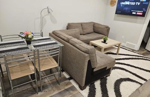 Sage Hill Apartment | 2-bedroom private entrance suite with full kitchen