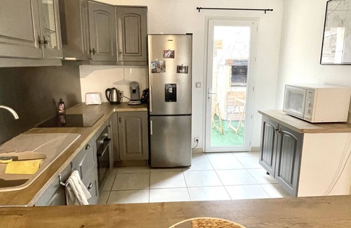 Serignan House | 2 Bedroom Private vacation home in SÃ©rignan