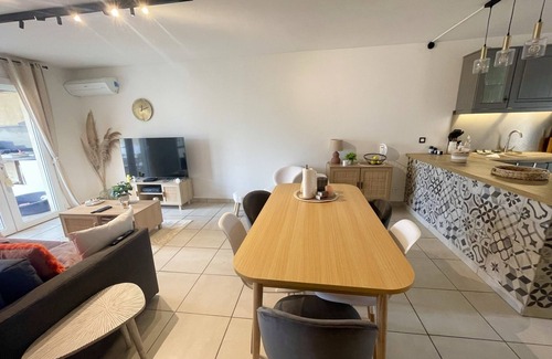 Serignan House | 2 Bedroom Private vacation home in SÃ©rignan