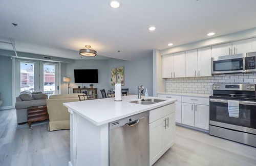 Manistee Condo | 2 Bedroom River Front Condo