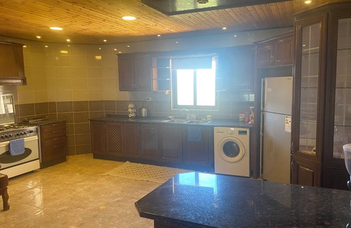 Al Abdali Apartment | 2 bedroom roof apartment in Amman