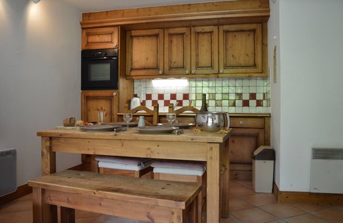 Les Houches Apartment | 2 bedroom Ski and Summer apartment in Les houches.