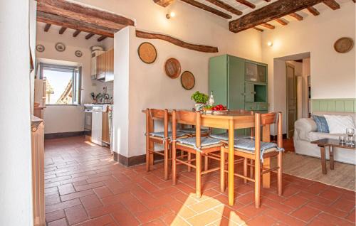 Paciano Apartment | 2 Bedroom Stunning Apartment In Paciano