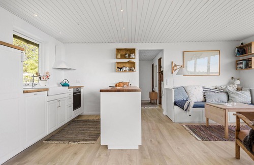 Saksild Strand House | 2 bedroom stunning home in Odder