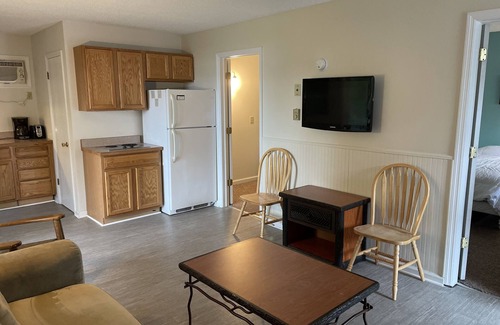 Lake George Condo | 2 Bedroom Suite on Lake George