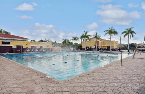 Carrollwood Apartment | 2 bedroom Tampa Condo at Private Golf Course condo