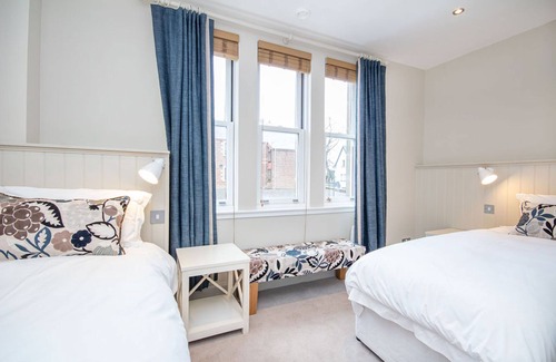 Dornoch Apartment | 2 Bedroom Town Centre Apartment in Scottish Highlands