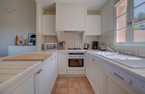 La Motte House | 2-BEDROOM TOWNHOUSE WITH GARDEN (N°330)