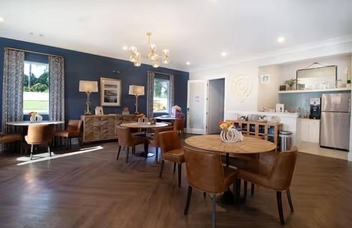 Port Wentworth Apartment | 2-bedroom Tranquil Retreat minutes from everything — with a pool!
