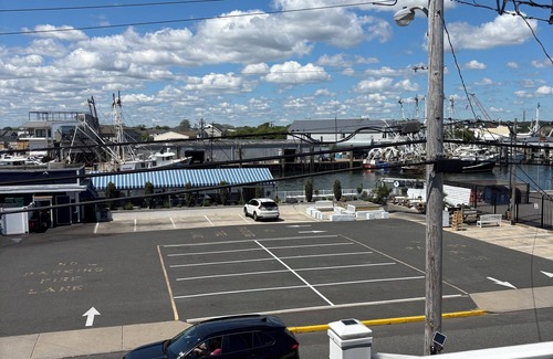 Point Pleasant Beach House | 2-bedroom house in charming Point Pleasant Beach with WiFi, AC