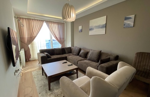 Buyukcekmece Apartment | 2 bedroom w/ gorgeous seaview
