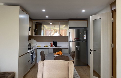 Buyukcekmece Apartment | 2 bedroom w/ gorgeous seaview
