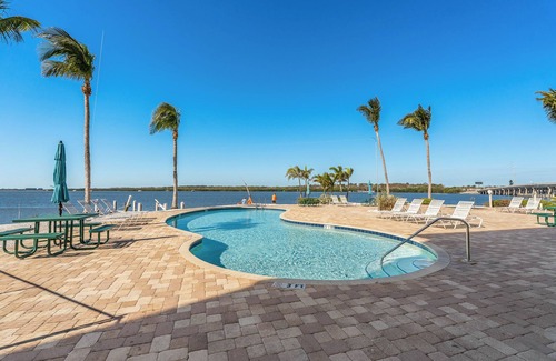 St. Petersburg - Clearwater Condo | 2 Bedroom Waterfront Condo in St Pete with Spectacular Views from Private Deck