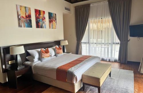 Sungai Pelek Ski Chalet | 2 Bedroom Waterfront Villa Golden Palm Tree Malaysia formerly known as AVANI Sepang Goldcoast