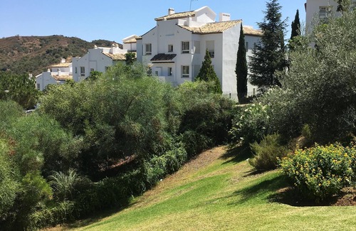 Benahavis Apartment | 2 Bedroomed Luxury Apartment - Benahavis, Marbella