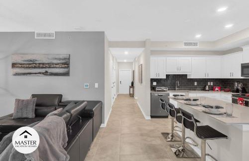 Bay Lake Apartment | 2 Bedrooms 2 Bathrooms Storey Lake 3120-106 Pc
