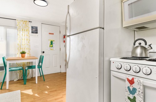 Rockaway Beach Condo | 2 Blocks From Beach, Unit #6, Pet Friendly, Great Location, WiFi, Kitchen