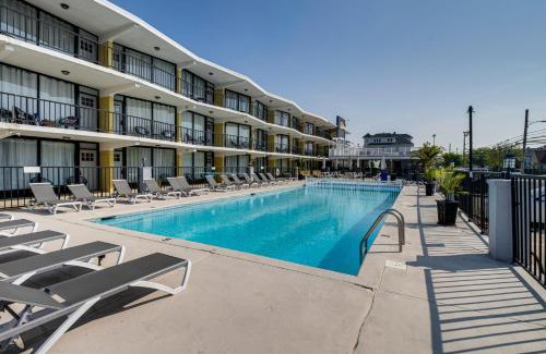 Cape May - Wildwood Apartment | 2 Blocks to Beach Modern Condo in North Wildwood!