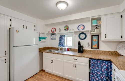 Lexington House | 2 Blocks to Beaches Peaceful Retreat in Lexington