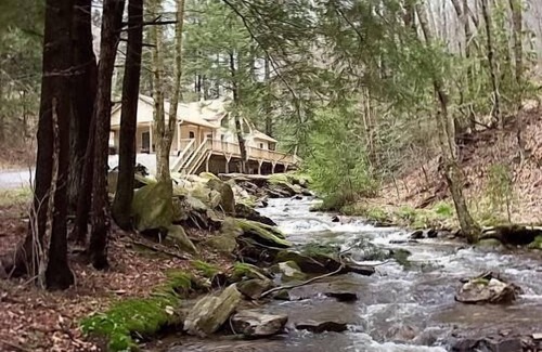 Maggie Valley House | 2 BR, 2 BA Secluded Home, 50-foot Creekfront View