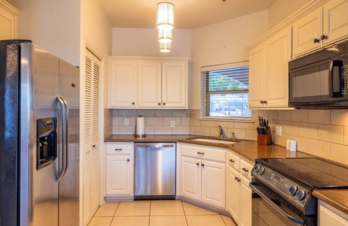 Boerne Condo | 2 BR 2 BTH Tapatio Springs Golf Resort Condominium for Rent!