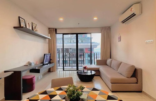 Shah Alam Apartment | 2 BR & 2 BTH with Free Parking @ Near ThemePark, SnowWalk & Central I-City Mall