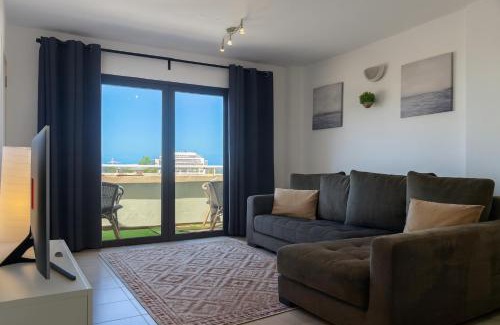 El Madronal Apartment | 2 BR Apartment with 2 AC, Balcony and Ocean Views