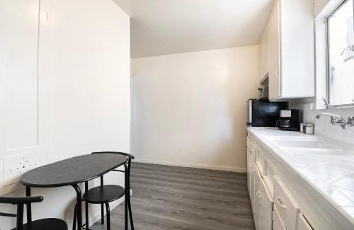 Beverly Hills Apartment | 2-BR by Beverly Hills Steps from Restaurants, Cafes and Shopping