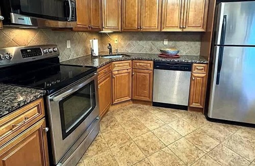Hancock Condo | 2 BR Condo Mountain Views At Jiminy Peak- Sleeps 7