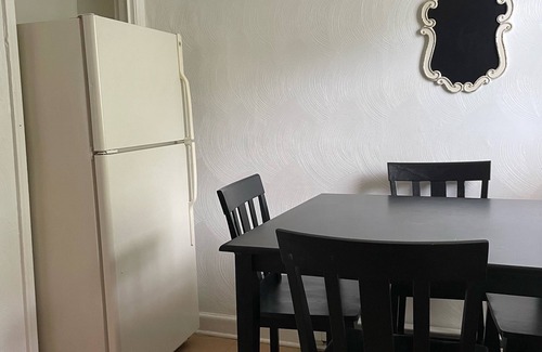 Norfolk Apartment | 2 BR Tranquil Apt Near Downtown Norfolk