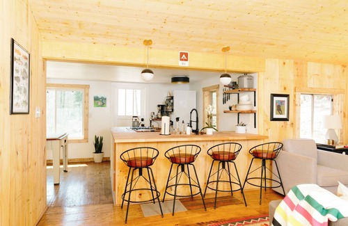 Clayton Cabin | 2 CABINS, 3 ACRES- HOT TUB VIEWS & ACCESS TO THE STATE PARK TRAILS