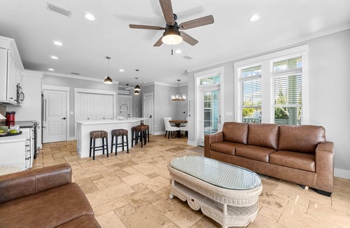 Emerald Waters Village House | 2 Community Pools ~ Pet Friendly ~ Gated Community & Beach Access