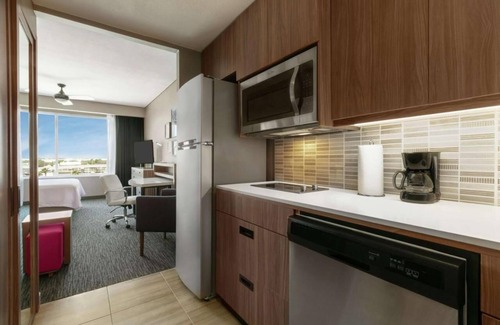 Apodaca Apartment | 2 Connecting Suites at a Hotel