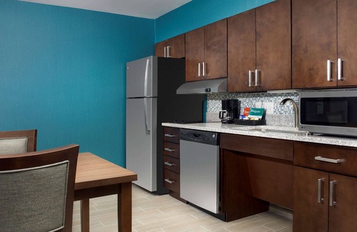 Gallaudet House | 2 Connecting Suites at a Hotel