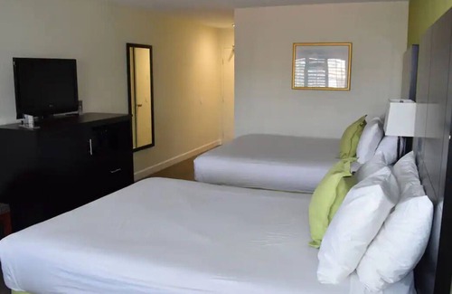 Old Town House | 2 Convenient Units! Within Walking Distance of Old Town San Diego State Park!