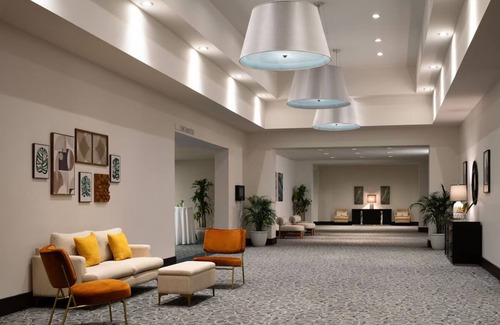 Lake Buena Vista Hotel | 2 Cozy Rooms w/Kids' Zone Access & Free Shuttle to Disney Parks - Outdoor Pool