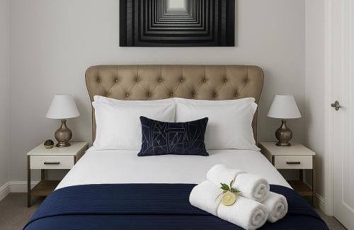 Droylsden House | 2 double bed 42 Shrewsbury Road,Manchester